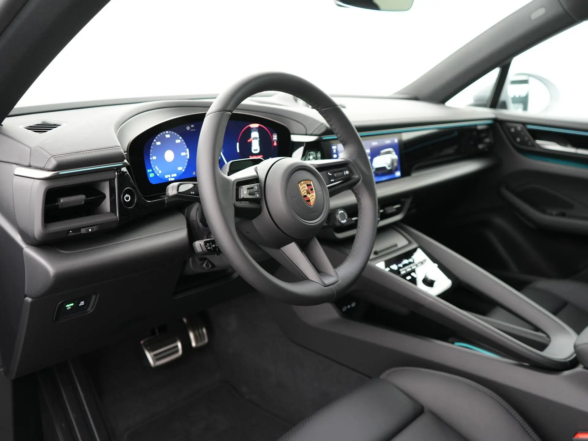 Macan 4 100 kWh