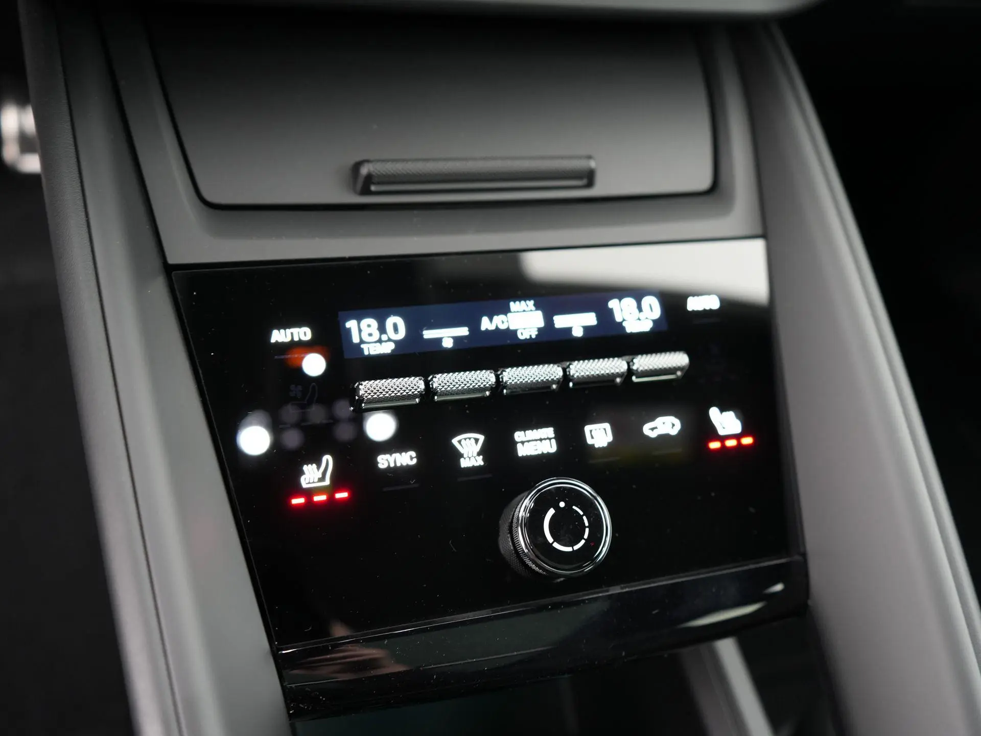 Macan 4 100 kWh