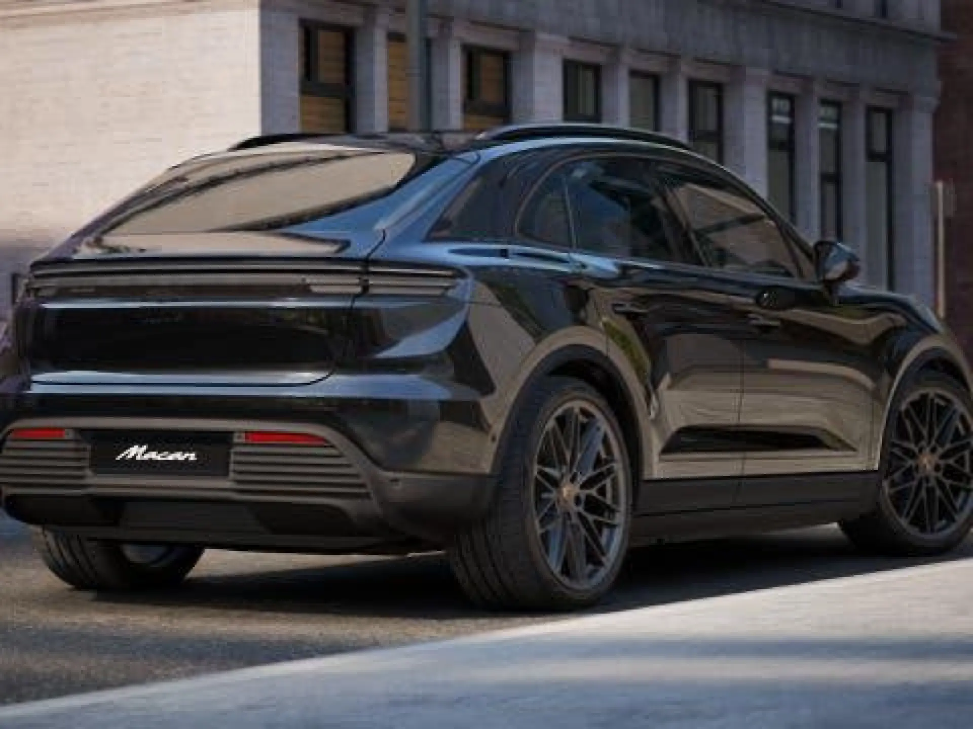 Macan 4
