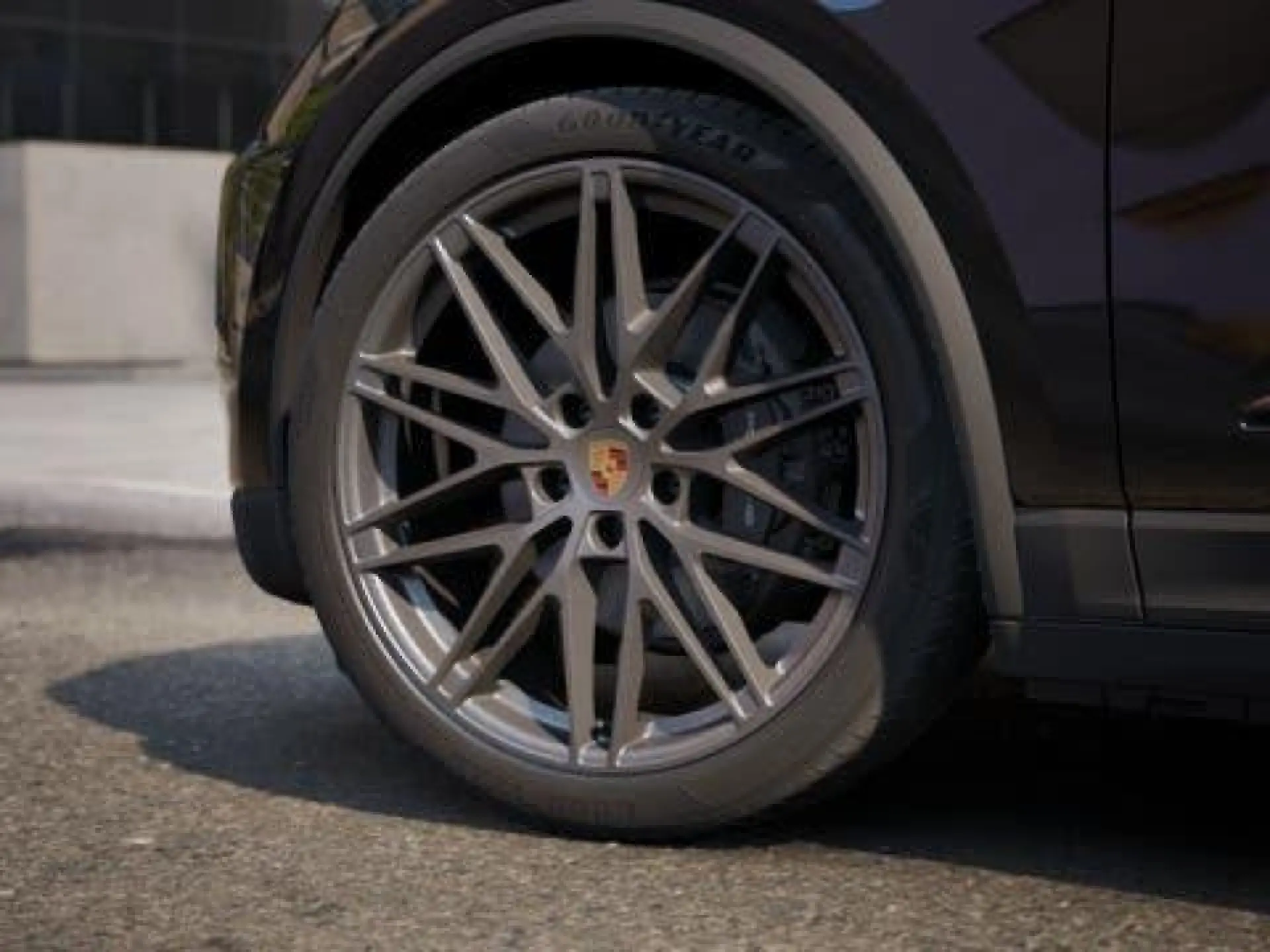 Macan 4