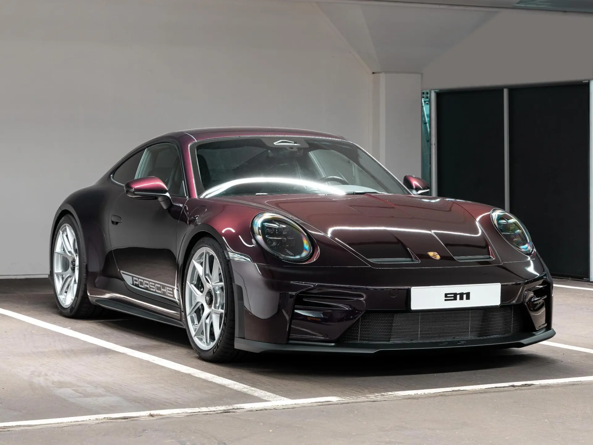 911 4.0 GT3 Touring