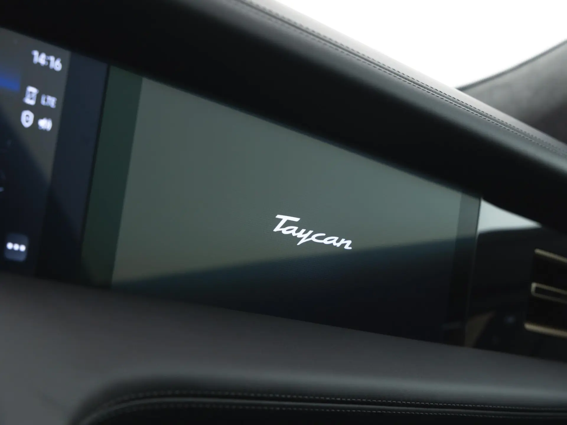 Taycan Turbo Cross Turismo